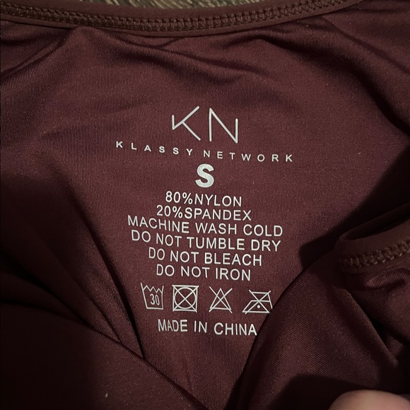 Brown Klassy Network top - Picture 2 of 2